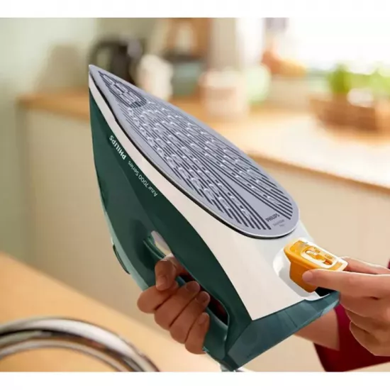 Buxarlı ütü Philips 2500W DST7031/70