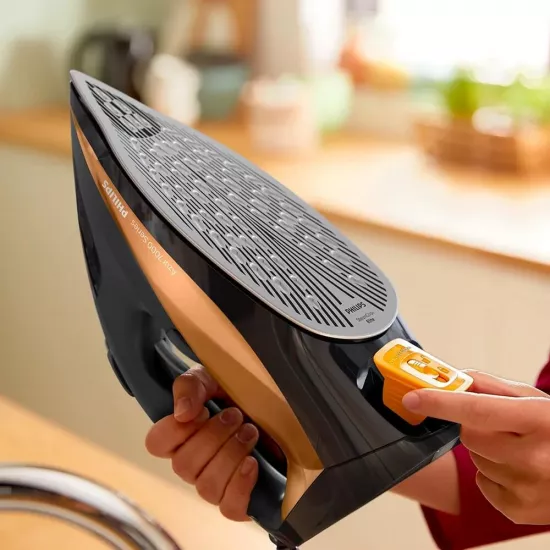 Buxarlı ütü Philips 2500W DST7040/80