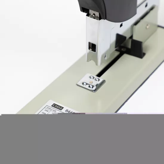 Stepler C-8445 210 səhifə tikən.