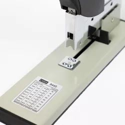 Stepler C-8445 210 səhifə tikən.