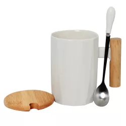 Fincan qapaqlı 002 (ağ)