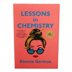 K.Lessons in Chemistry (Bonnie Garmus)